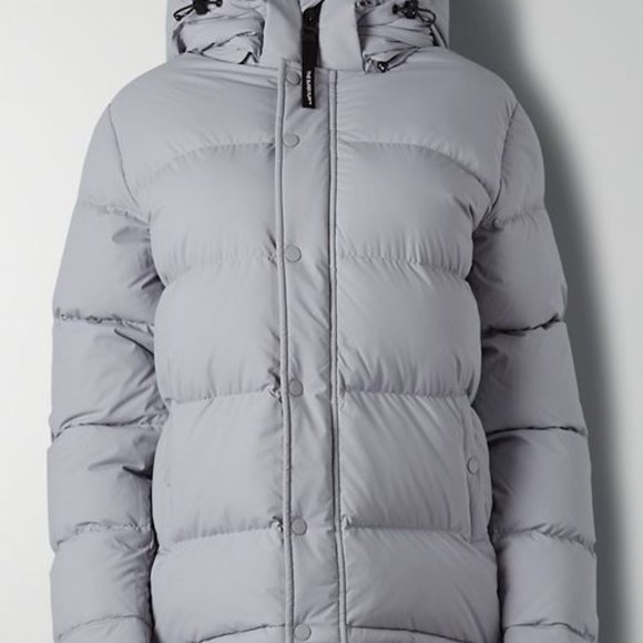 Aritzia Tna The Super Puff Marble Grey 